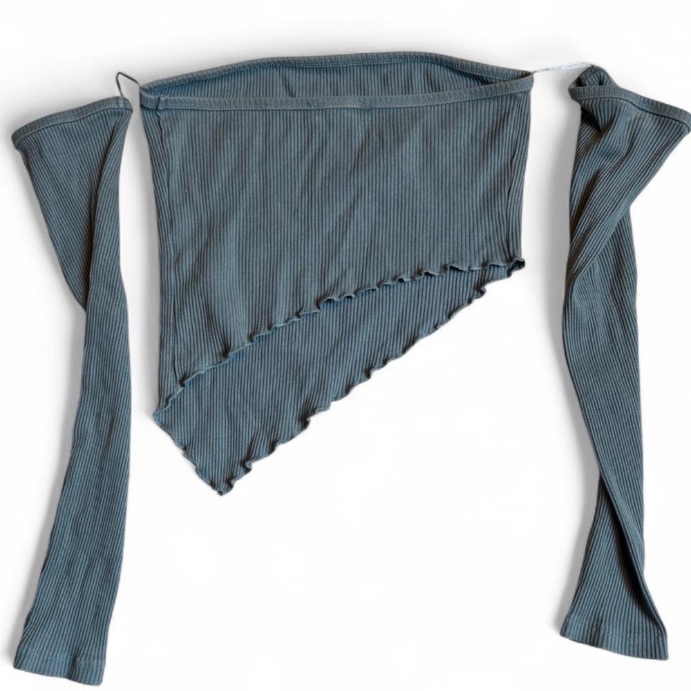 Bershka Ribbed Gray Top - Picture 2 of 3